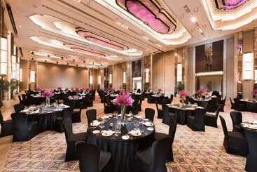 هتل Conrad Pune By Hilton