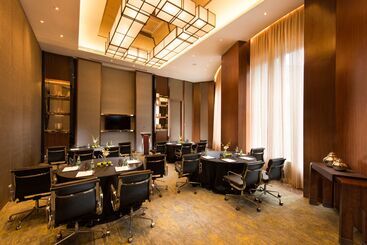 هتل Conrad Pune By Hilton