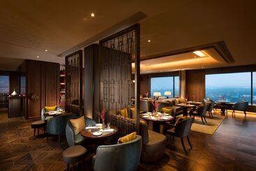 هتل Conrad Pune By Hilton