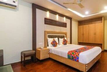 Fabhotel Keerthi S Anupama   Nr Indira Gandhi Stadium