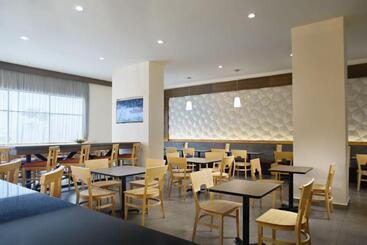 هتل Fairfield Inn & Suites By Marriott Villahermosa Tabasco