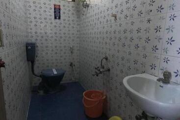 هتل Just Guest House, Chennai Airport