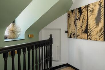 هتل Le Nemours Rennes