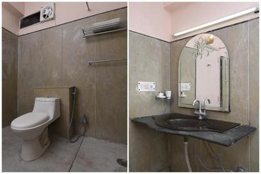 هتل Oyo Rooms Jangpura Post Office