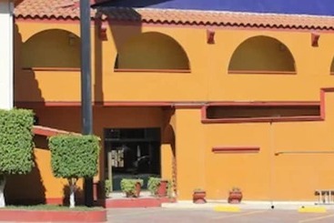 هتل San Juan Inn