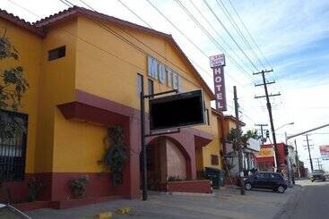 هتل San Juan Inn