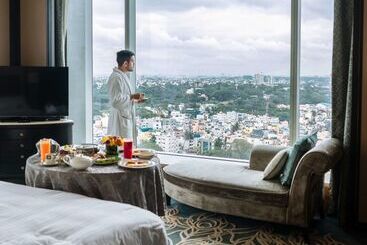 هتل Shangrila Bengaluru