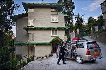 هتل Summit Barsana Resort & Spa