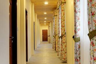 هتل Summit Barsana Resort & Spa