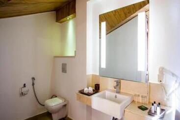 هتل The Chumbi Mountain Retreat & Spa