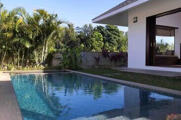 هتل The Serai Chickmagalur