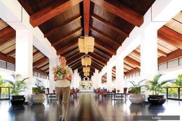 هتل The Serai Chickmagalur