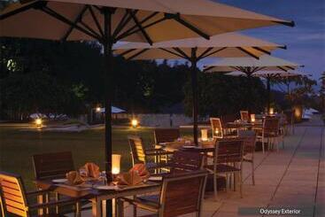 هتل The Serai Chickmagalur