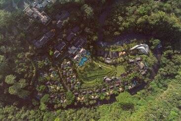 استراحتگاه Mandapa, A Ritz Carlton Reserve