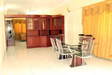 Vcare Service Aparments