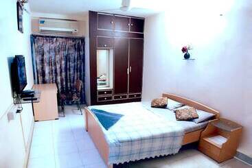 Vcare Service Aparments