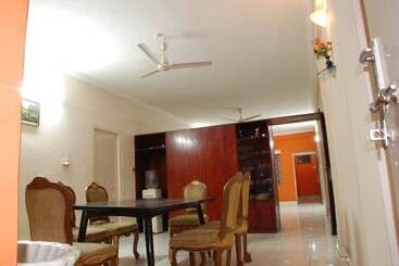 Vcare Service Aparments