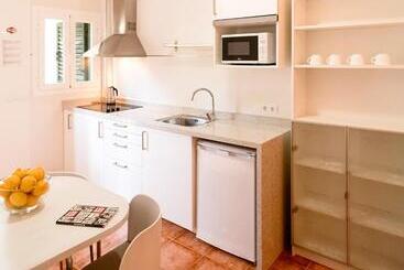 Apartamentos El Pino  Formentera Break