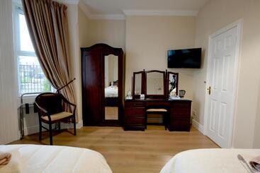 تختخواب و صبحانه Cul Erg House & Kitchen