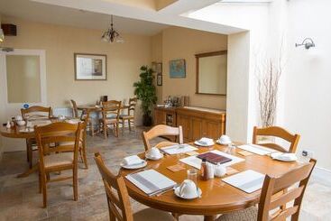 تختخواب و صبحانه Cul Erg House & Kitchen