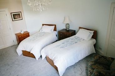 تختخواب و صبحانه Thorpe House