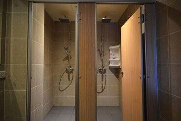 Good Day Hostel