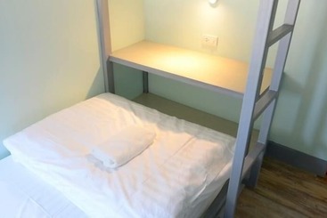 Good Day Hostel