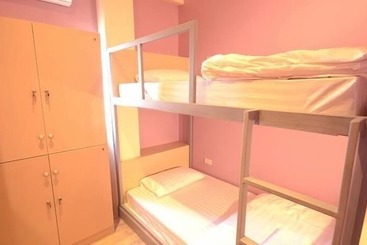 Good Day Hostel