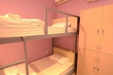 Good Day Hostel