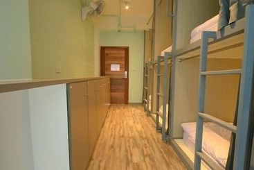 Good Day Hostel