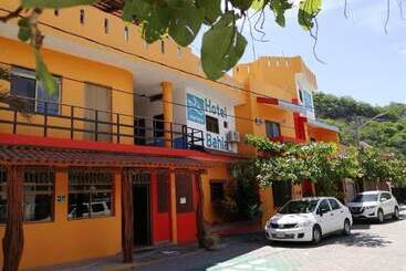 هتل Bahía