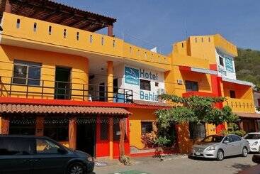 هتل Bahía