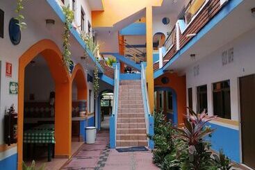 هتل Bahía