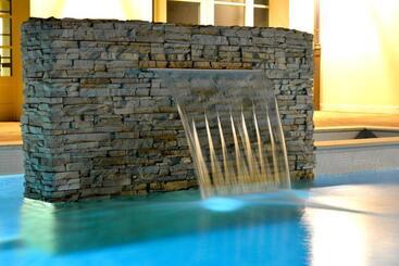 هتل Borgo Conde Wine Resort