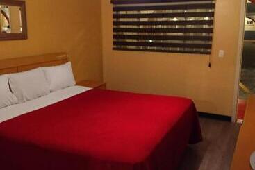 هتل Boulevard Mexicali