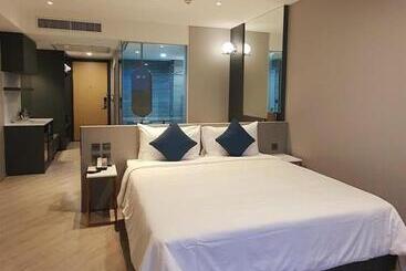 هتل Golden City Rayong