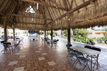 هتل Hacienda Ixtlan