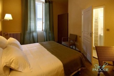 هتل Hôtel Duc De Padoue