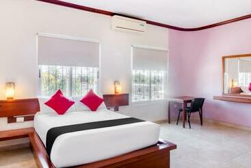 Monte Salerno Hotel & Suites