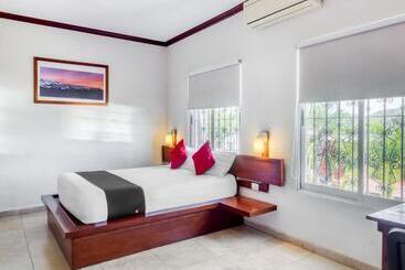 Monte Salerno Hotel & Suites