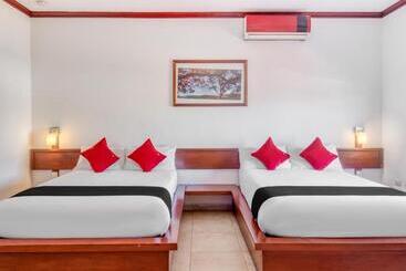 Monte Salerno Hotel & Suites