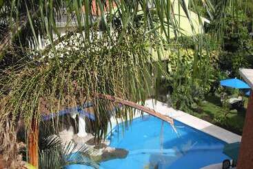 هتل Playa Cristal
