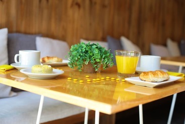 Lemon Suites