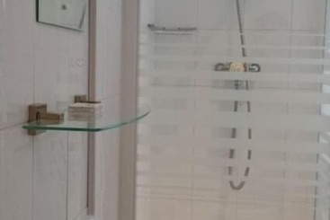 پانسیون Diamonds Guest House