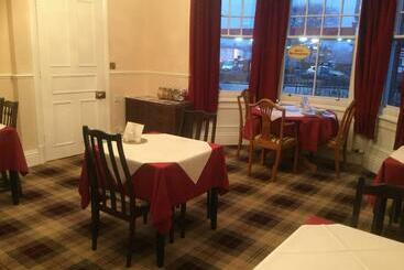 پانسیون Glenora Guest House