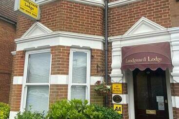 Landguard Lodge Guest House - Southampton