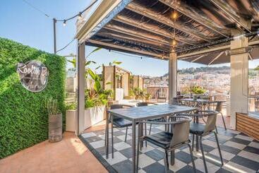 پانسیون The Art Inn Lisbon