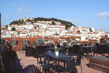 پانسیون The Art Inn Lisbon