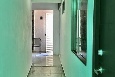 Zyan Rooms