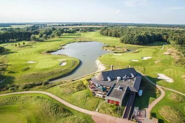 هتل Golf Lodge